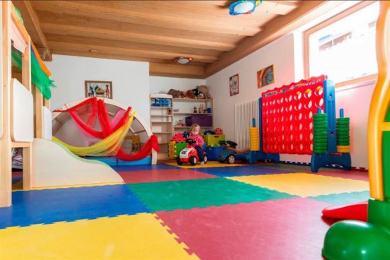 5denní zájezd s dopravou a polopenzí v ceně – hotel Alpenfrieden