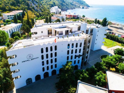 Hotel Pearl Beach Resort