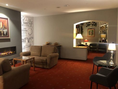 6denní zájezd (denní přejezd) s dopravou, polopenzí a skipasem ceně – hotel Miralago