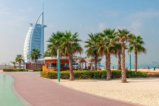 Dámská jízda v Dubaji + PLAVBA V DUBAI MARINA + LET BALÓNEM 