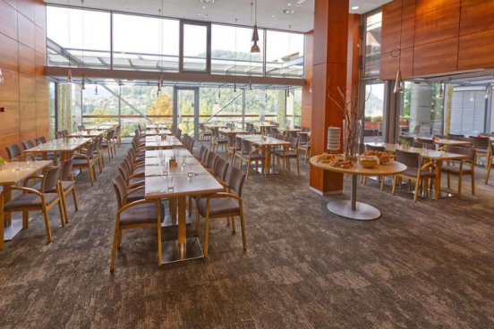 Hotel Creina - lyžařský balíček s denním přejezdem a polopenzí v ceně