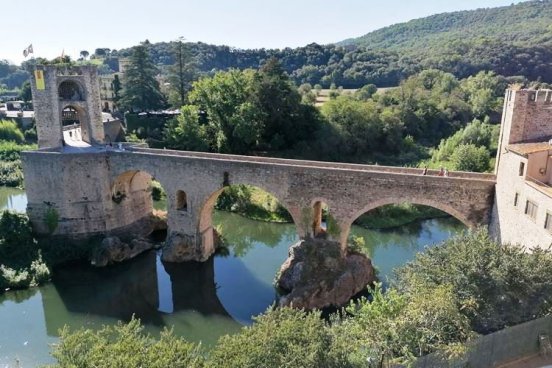 Krásy Andorry a malebného katalánského pobřeží