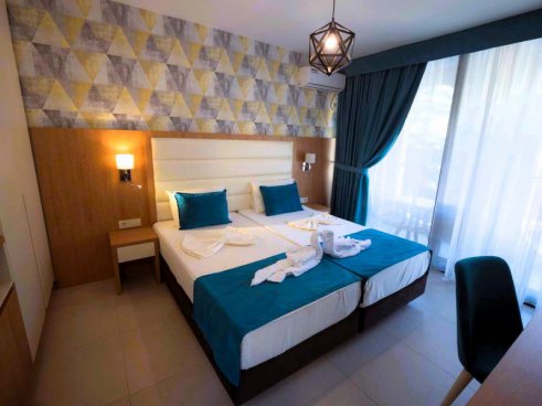 Hotel Pearl Beach Resort