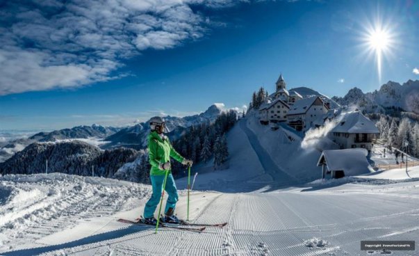 Hotel Creina - lyžařský balíček s denním přejezdem a polopenzí v ceně