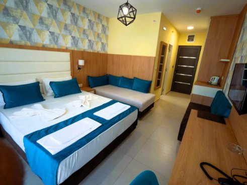 Hotel Pearl Beach Resort