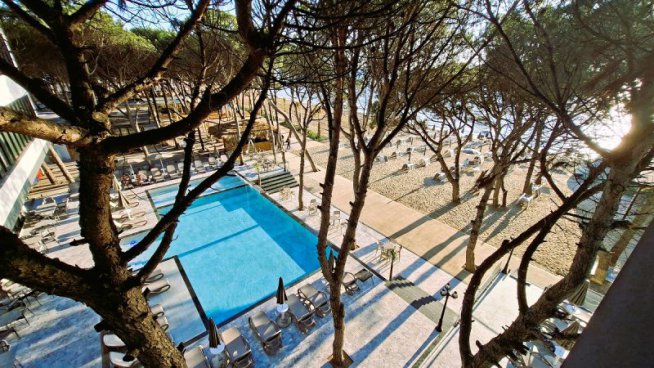 Hotel Alexander Resort