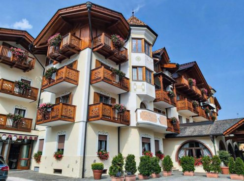 5denní zájezd s dopravou, polopenzí a skipasem v ceně – hotel Du Lac