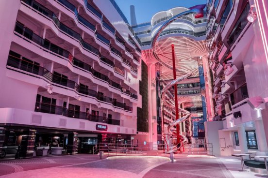 Z Dubaje po Emirátech na MSC World Europa, plavba s českým průvodcem