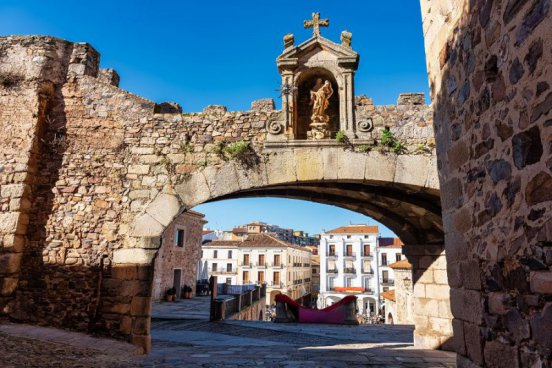 Španělská Extremadura + ŘÍMSKÉ DĚDICTVÍ + GURMÁNSKÉ TRADICE REGIONU 