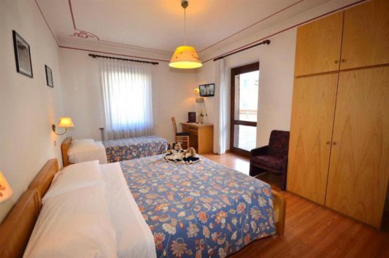 5denní zájezd (denní přejezd) s dopravou, polopenzí a skipasem v ceně – hotel Centrale