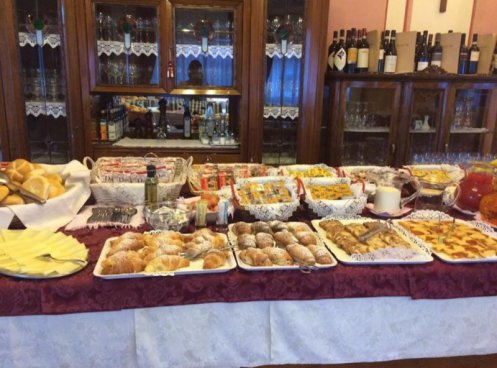 5denní zájezd (denní přejezd) s dopravou, polopenzí a skipasem v ceně – hotel Alle Alpi