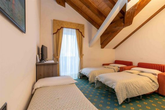 6denní velikonoční zájezd s polopenzí a skipasem – hotel Plank
