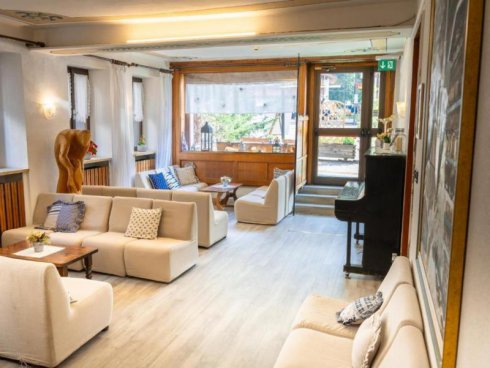 5denní zájezd s dopravou, polopenzí a skipasem v ceně – hotel Alle Alpi