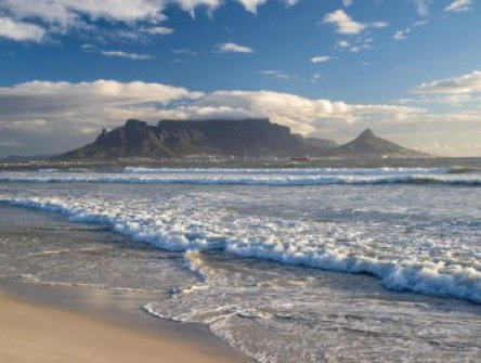 JAR - STOLOVÁ HORA, SAFARI A VINICE