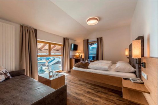 5denní zájezd s dopravou a polopenzí v ceně – hotel Alpenfrieden