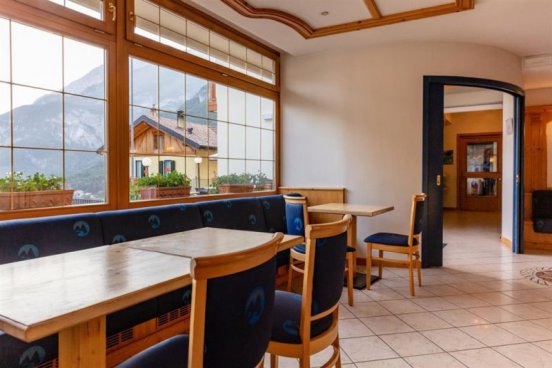 6denní zájezd (denní přejezd) s dopravou, polopenzí a skipasem v ceně – hotel Lory