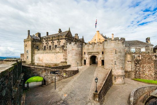 To nejlepší z Edinburghu + KRÁLOVSKÝ PALÁC HOLYROOD + STŘEDOVĚKÝ HRAD STIRLING 