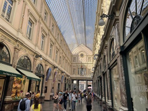 Belgická města + BRUSELSKÉ KOMIKSY + SPECIALITY VLÁMSKÉ KUCHYNĚ 