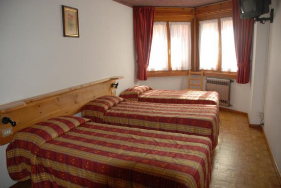 6denní zájezd s dopravou, polopenzí a skipasem v ceně – Parkhotel Valfurva