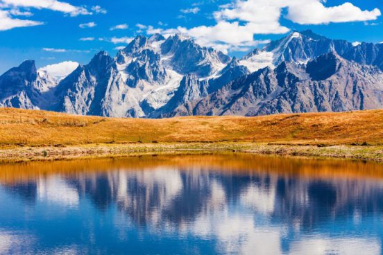 Turistický zájezd - Gruzínská odysea