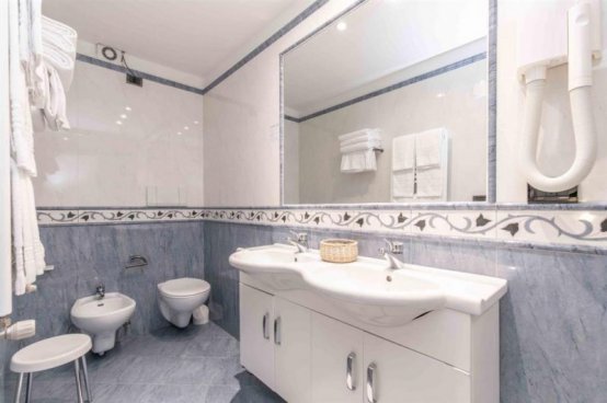 6denní velikonoční zájezd s polopenzí a skipasem – hotel Plank