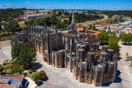 Střední Portugalsko + VÝLETNÍ JÍZDA ŽELEZNICÍ + TEMPLÁŘSKÝ KLÁŠTER A LISABON 