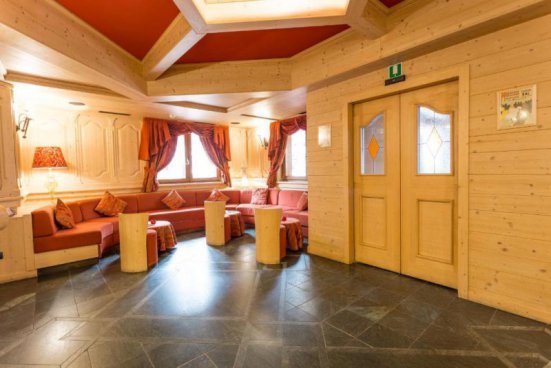 6denní zájezd (denní přejezd) s dopravou, polopenzí a skipasem v ceně – hotel Arisch