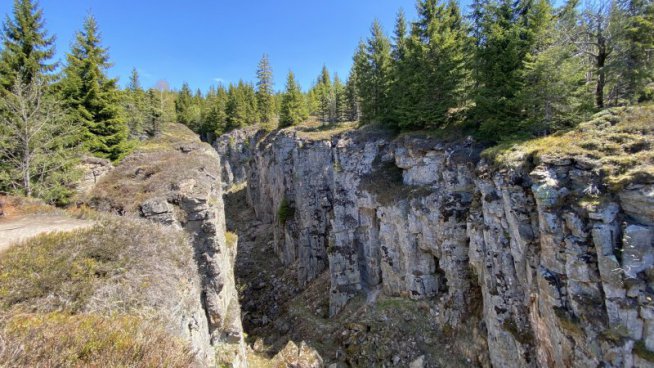 Zapadlé kouty Krušných hor a Slavkovského lesa