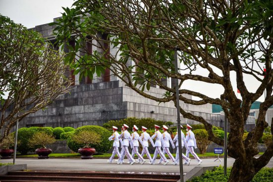 Vietnam a Kambodža + PLAVBA DRAČÍ ZÁTOKOU + TAJEMSTVÍ CHRÁMŮ ANGKORU 
