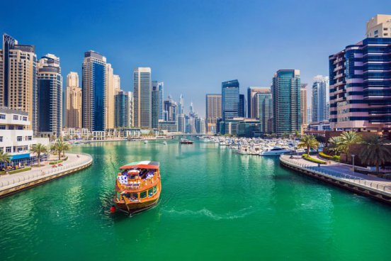 Dámská jízda v Dubaji + PLAVBA V DUBAI MARINA + LET BALÓNEM 