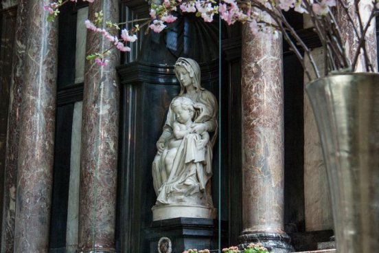 Belgická města + BRUSELSKÉ KOMIKSY + SPECIALITY VLÁMSKÉ KUCHYNĚ 