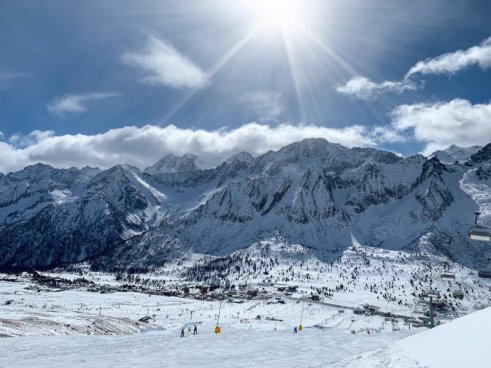 5denní zájezd s dopravou, polopenzí a skipasem v ceně – hotely různé Bormio a okolí