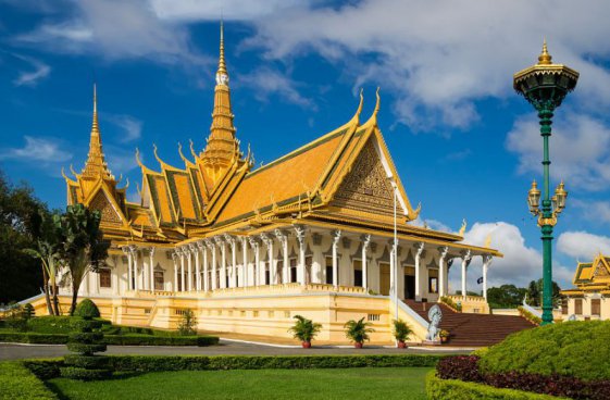 To nejlepší z Kambodže + TAJUPLNÉ CHRÁMY ANGKOR WAT + PLÁŽE OSTROVA KOH RONG 