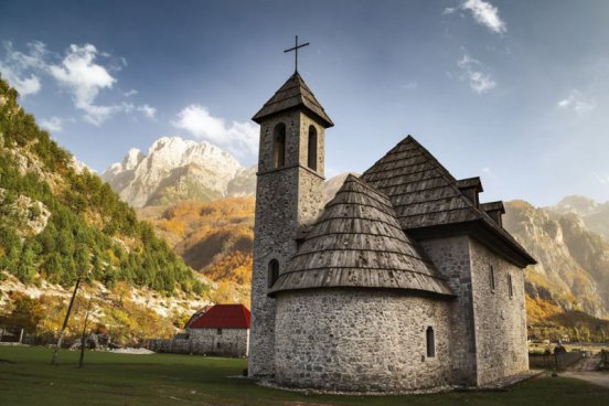 Poznávací zájezd Albánie – kráska se špatnou pověstí, odlet z Katovic