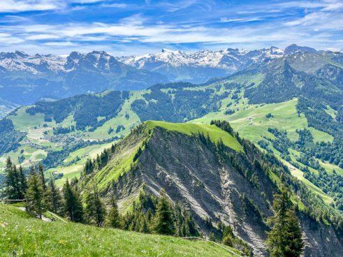 Srdce Švýcarska vlakem s TOP lanovkami v ceně