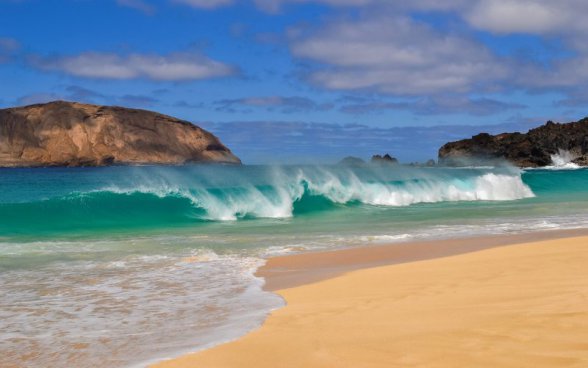 Lanzarote zrozené z ohně a vod Atlantiku