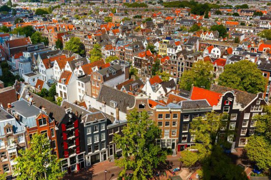 Velikonoční Amsterdam + KVĚTINOVÁ ZAHRADA KEUKENHOF + SLAVNÁ MUZEA (letecky z Pr