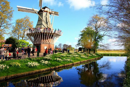 Velikonoční Amsterdam + KVĚTINOVÁ ZAHRADA KEUKENHOF + SLAVNÁ MUZEA (letecky z Pr