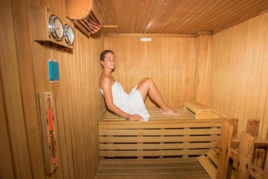 6denní zájezd s dopravou, polopenzí a skipasem v ceně – Hotel Pedranzini