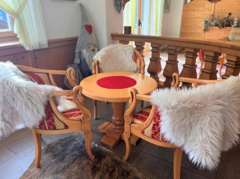 6denní zájezd (denní přejezd) s dopravou, polopenzí a skipasem v ceně – hotel Europa