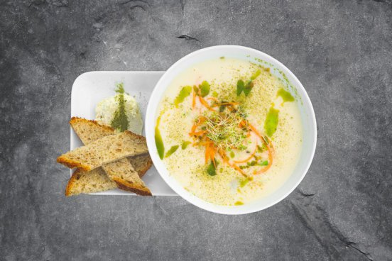 Norské dobrodružství s jízdou vlakem i výstupem na Preikestolen