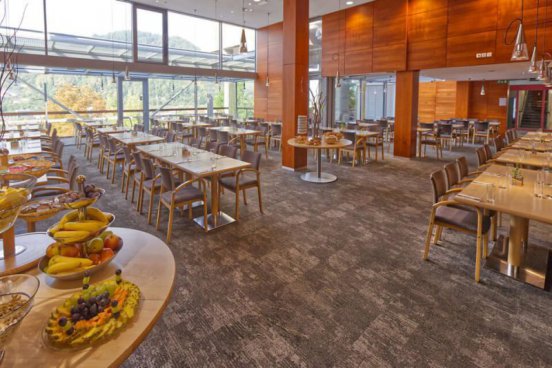 Hotel Creina - lyžařský balíček s denním přejezdem a polopenzí v ceně