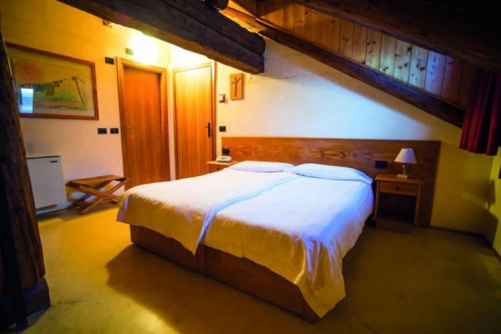 6denní zájezd s dopravou, polopenzí a skipasem v ceně – hotel La Mirandola