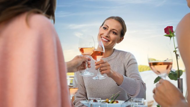 Po Rhône ke Středozemnímu moři (Stella)