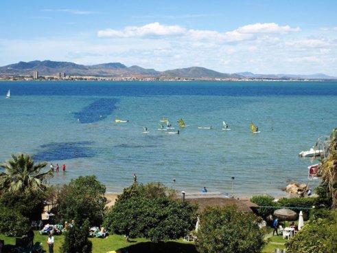 Hotel Izán Cavanna