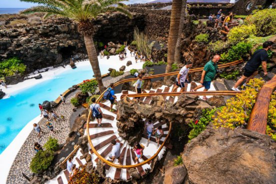 Lanzarote zrozené z ohně a vod Atlantiku