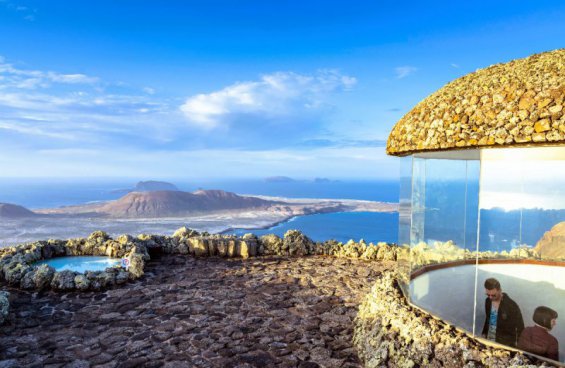 Lanzarote zrozené z ohně a vod Atlantiku