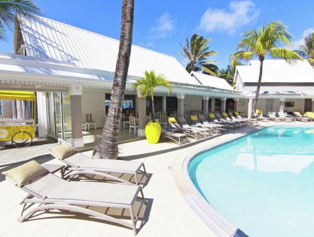 TROPICAL ATTITUDE***+