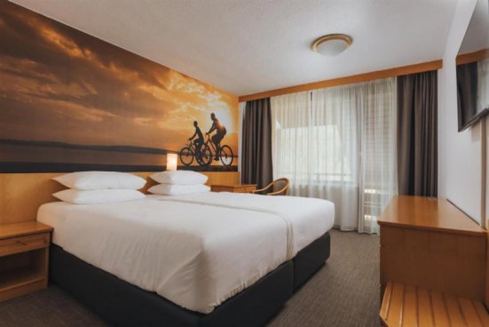 Různé hotely Kranjska Gora - lyžařský balíček na 3 noci, denní přejezd, wellness a polopenze v ceně