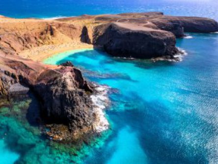 Lanzarote zrozené z ohně a vod Atlantiku